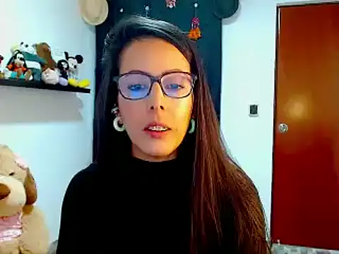 ella peck online show from 2, 12, 2024