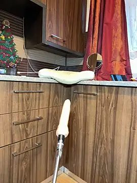 Hotmomcheckk  online show from 23, 1, 2025