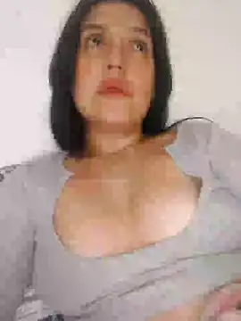 Snapshot of Sophie-hatter chatting on 9, 1, 2025 Sophie-hatter online show from 9, 1, 2025