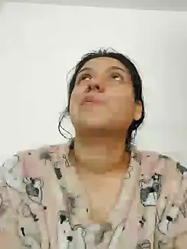 Snapshot of Sophie-hatter chatting on 26, 1, 2025 Sophie-hatter online show from 26, 1, 2025