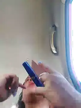 Snapshot of Sophie-hatter chatting on 1, 2, 2025 Sophie-hatter online show from 1, 2, 2025