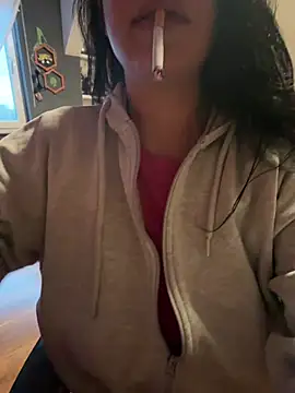 czruz online show from 8, 4, 2026