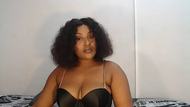 yummydoll97 online show from 5, 1, 2026