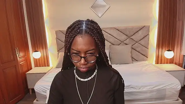 Raquel jones online show from 28, 2, 2026