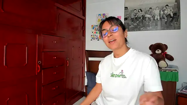 Snapshot of Isabellaa22_1 chatting on 3, 12, 2024 Isabellaa22 1 online show from 3, 12, 2024