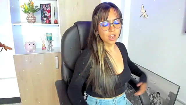 Snapshot of Isabellaa22_1 chatting on 17, 2, 2025 Isabellaa22 1 online show from 17, 2, 2025