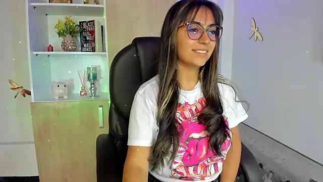 Snapshot of Isabellaa22_1 chatting on 24, 2, 2025 Isabellaa22 1 online show from 24, 2, 2025