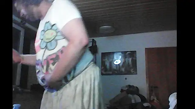 Snapshot of Family666Zombie chatting on 19, 6, 2026 Family666Zombie online show from 19, 6, 2026