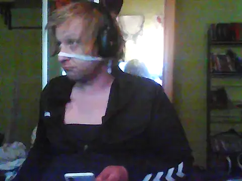 Snapshot of Family666Zombie chatting on 18, 7, 2026 Family666Zombie online show from 18, 7, 2026