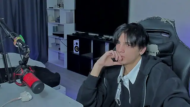 MarkBrowniii online show from 6, 10, 2025