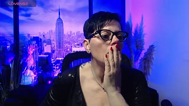 Snapshot of ninarandmann chatting on 30, 4, 2026 ninarandmann online show from 30, 4, 2026