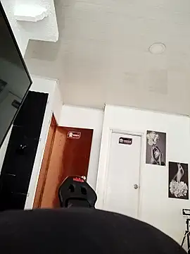 Natasha milf   online show from 12, 11, 2025