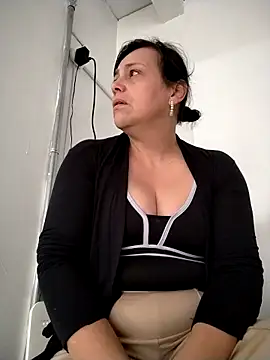 Snapshot of Natasha_milf__ chatting on 21, 2, 2026 Natasha milf online show from 21, 2, 2026