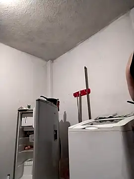 Snapshot of Natasha_milf__ chatting on 1, 3, 2026 Natasha milf online show from 1, 3, 2026