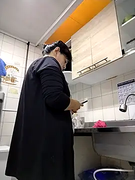 Snapshot of Natasha_milf__ chatting on 13, 3, 2026 Natasha milf online show from 13, 3, 2026