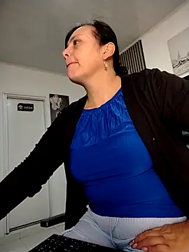 Snapshot of Natasha_milf__ chatting on 25, 3, 2026 Natasha milf online show from 25, 3, 2026