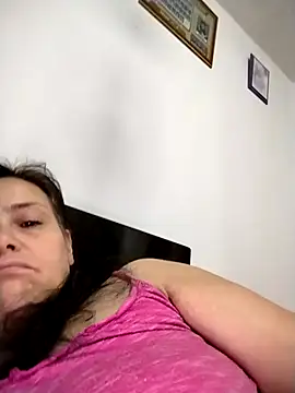 Snapshot of Natasha_milf__ chatting on 29, 3, 2026 Natasha milf online show from 29, 3, 2026