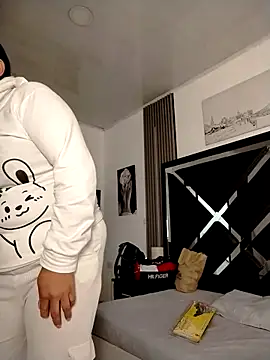 Snapshot of Natasha_milf__ chatting on 11, 4, 2026 Natasha milf online show from 11, 4, 2026