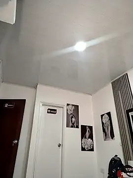 Snapshot of Natasha_milf__ chatting on 12, 4, 2026 Natasha milf online show from 12, 4, 2026