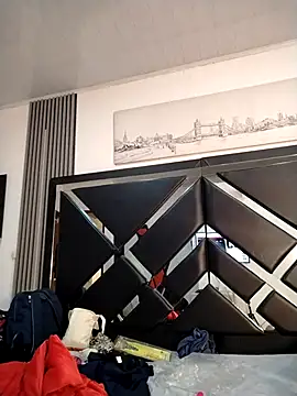 Snapshot of Natasha_milf__ chatting on 15, 4, 2026 Natasha milf online show from 15, 4, 2026