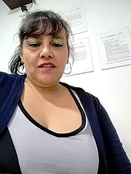 Snapshot of Natasha_milf__ chatting on 15, 4, 2026 Natasha milf online show from 15, 4, 2026