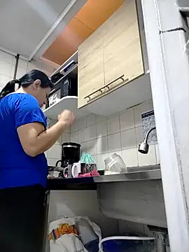 Snapshot of Natasha_milf__ chatting on 16, 4, 2026 Natasha milf online show from 16, 4, 2026