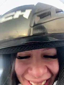 Bonniepark online show from 4, 2, 2025