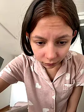 Bonniepark online show from 11, 9, 2025