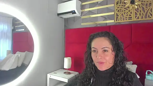 Snapshot of hanny_milf chatting on 21, 4, 2026 hanny milf online show from 21, 4, 2026