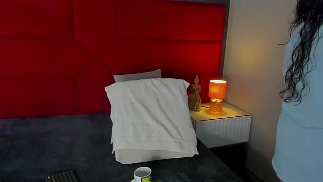 Snapshot of hanny_milf chatting on 3, 5, 2026 hanny milf online show from 3, 5, 2026