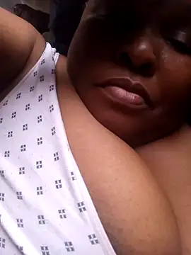 Snapshot of HOTSUGARX5 chatting on 17, 12, 2024 HOTSUGARX5 online show from 17, 12, 2024
