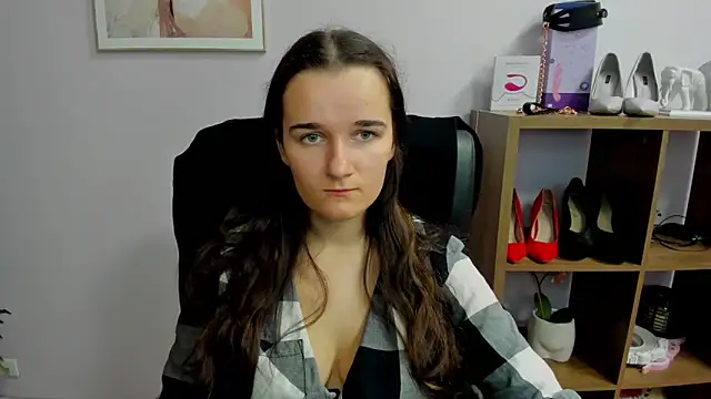 KateDelight online show from 12, 10, 2025