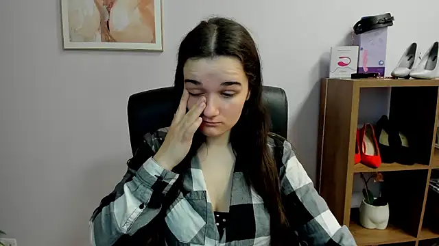 Snapshot of KateDelight chatting on 1, 3, 2026 KateDelight online show from 1, 3, 2026