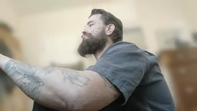 Armyexhibitionistvet online show from 18, 9, 2025