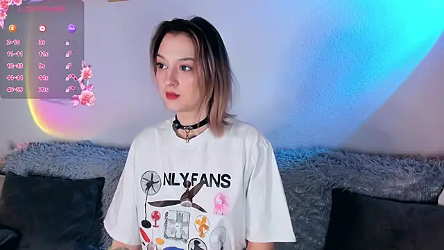 CrystalRey online show from 9, 10, 2025