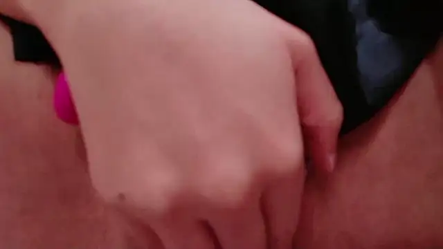 ayu yu xo online show from 5, 2, 2026