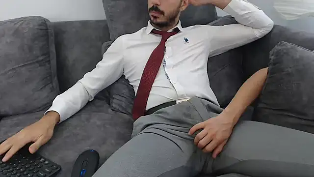 Naughtb0y online show from 17, 9, 2025