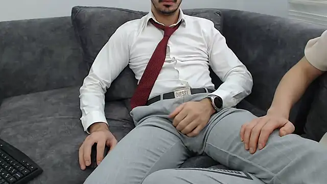 Naughtb0y online show from 14, 12, 2025