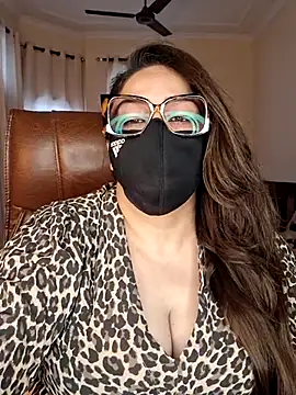 Snapshot of SEXY-Sardarni chatting on 7, 6, 2026 SEXY-Sardarni online show from 7, 6, 2026