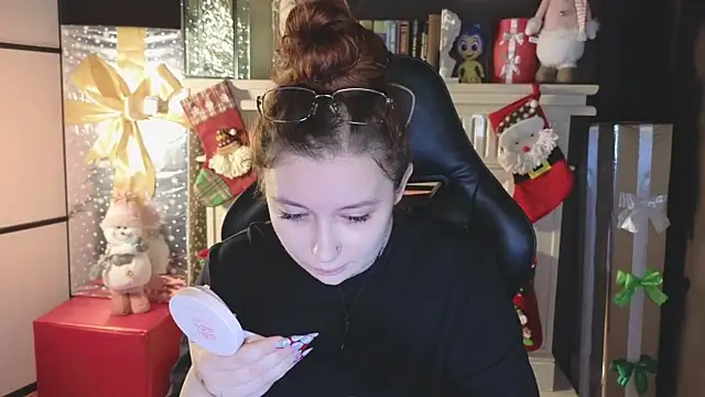 carolina elf online show from 19, 12, 2024