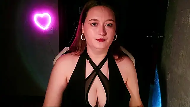 Snapshot of OksiFels chatting on 10, 9, 2025 OksiFels online show from 10, 9, 2025