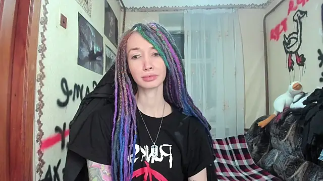 Roxy Silver online show from 21, 1, 2025