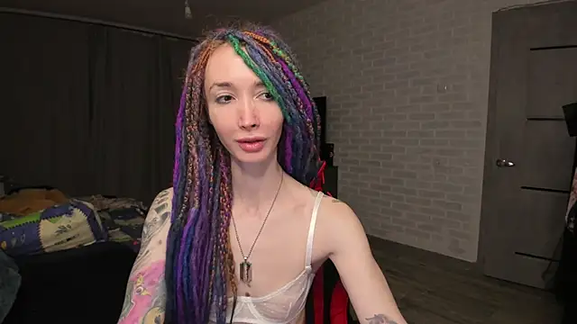 Roxy Silver online show from 27, 1, 2025