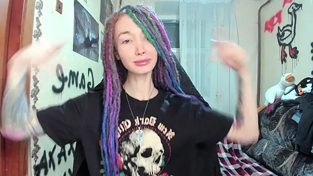 Roxy Silver online show from 8, 2, 2025