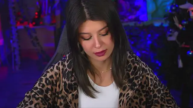 NicoleMun online show from 14, 1, 2025