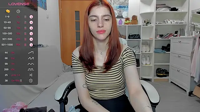 Snapshot of broosnica1 chatting on 23, 6, 2026 broosnica1 online show from 23, 6, 2026