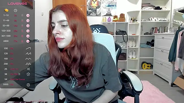 Snapshot of broosnica1 chatting on 3, 7, 2026 broosnica1 online show from 3, 7, 2026