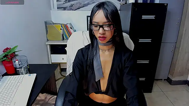 xenia golden online show from 25, 11, 2025