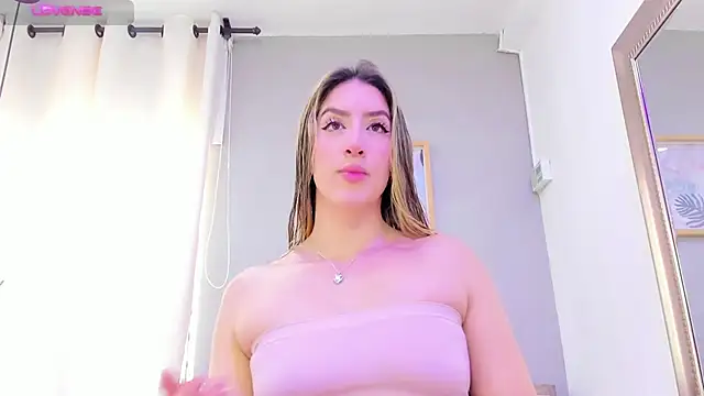  AlejaCruz  online show from 27, 2, 2026