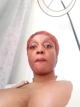 Busty Bambi online show from 15, 4, 2026